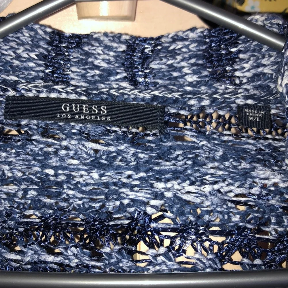 Guess Poncho - Picture 4 of 4